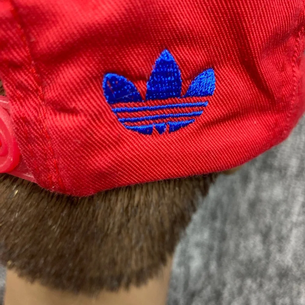 VTG Adidas Spain Soccer Crest Snapback Hat Mens Red Royal Coat Arms Trefoil Cap